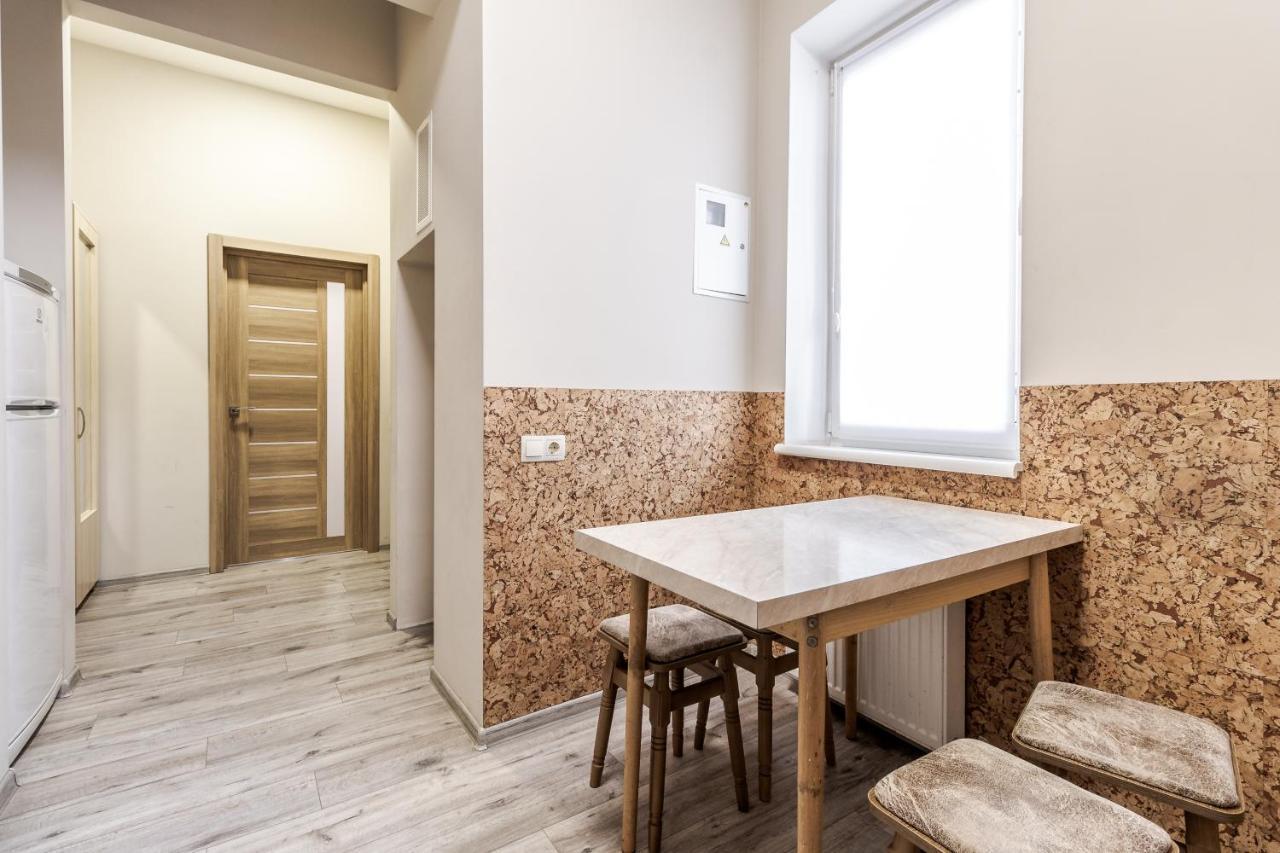Creamy Apartment Lviv Eksteriør bilde